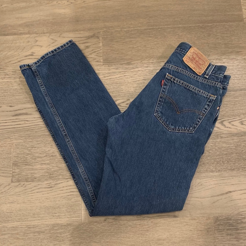 Vintage Levi’s 505 men regular fit 34 x34 jean
